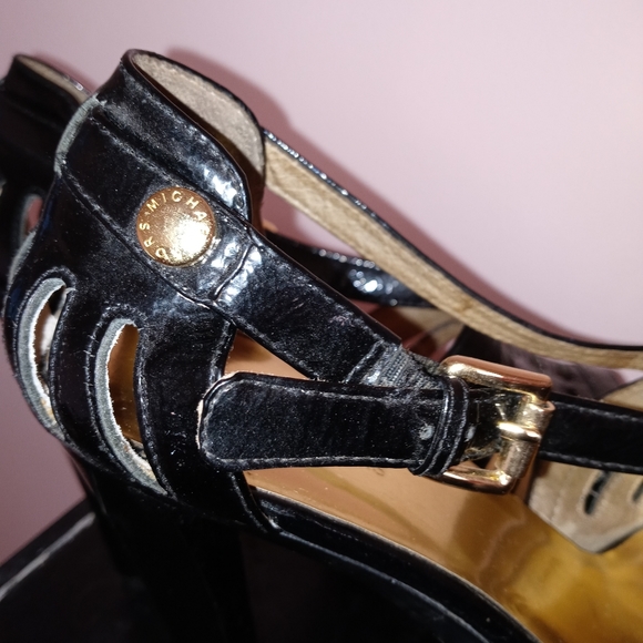Michael Kors Strappy Black Pump - Picture 6 of 6